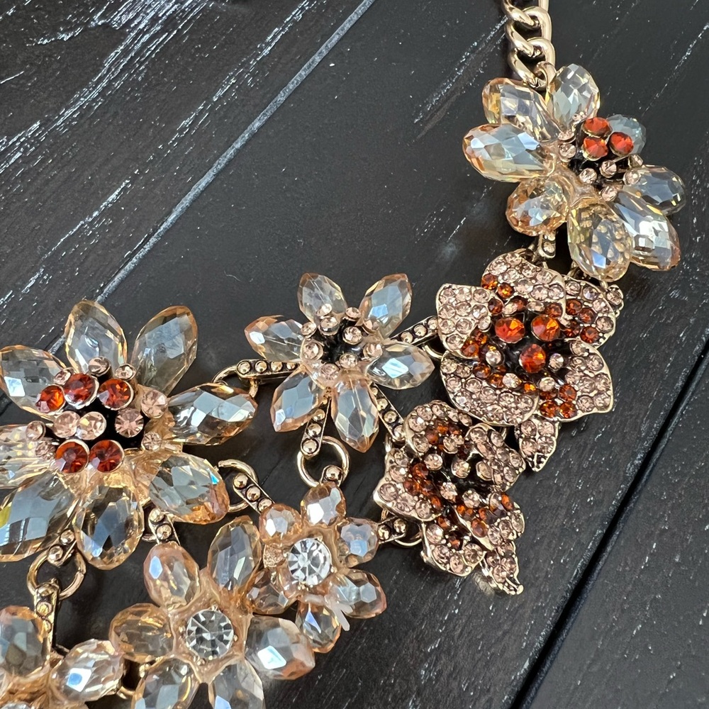 Eye Candy Los Angeles Necklace - Picture 9 of 11